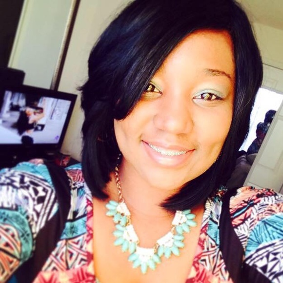 Meet your Posher, Sakidra - Picture 1 of 1